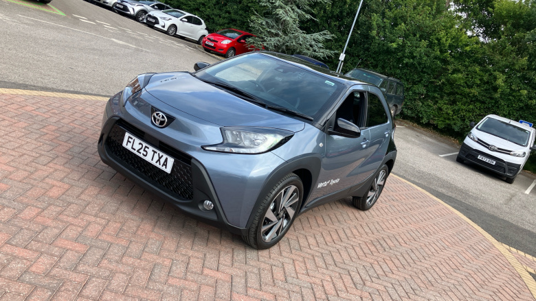 Toyota Aygo X 1.0 VVT-i Edge 5dr Petrol Hatchback